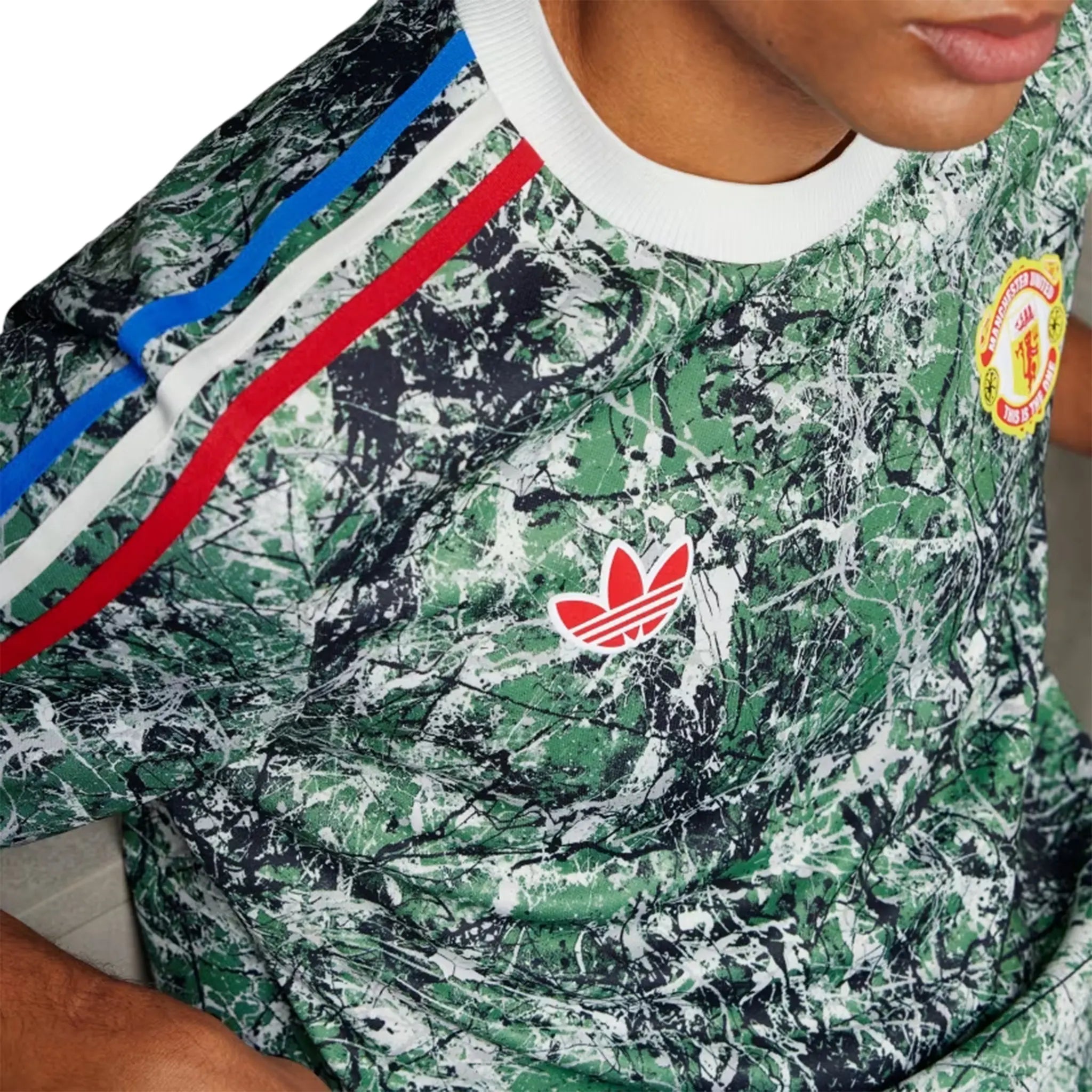 Detail view of Adidas Manchester United Stone Roses Originals Icon Jersey