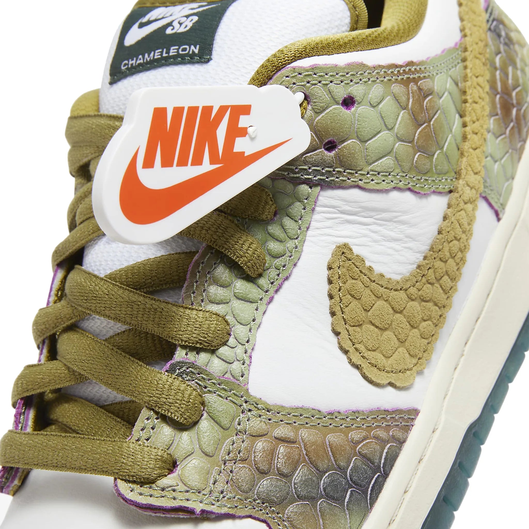 Tongue detail view of Alexis Sablone x Nike SB Dunk Low Chameleon HJ3386-300