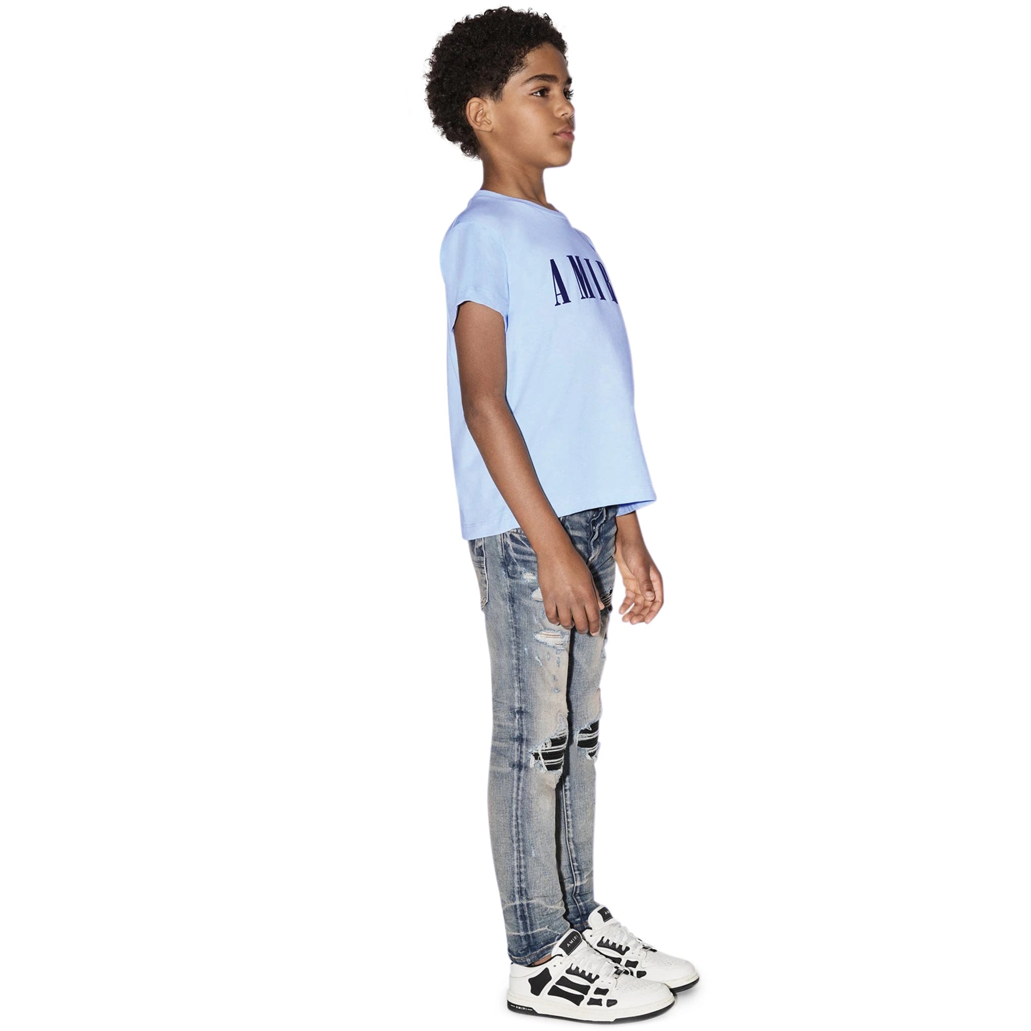 Model front view of Amiri Kids 'Amiri' Baby Blue T Shirt PF22KJL013-853