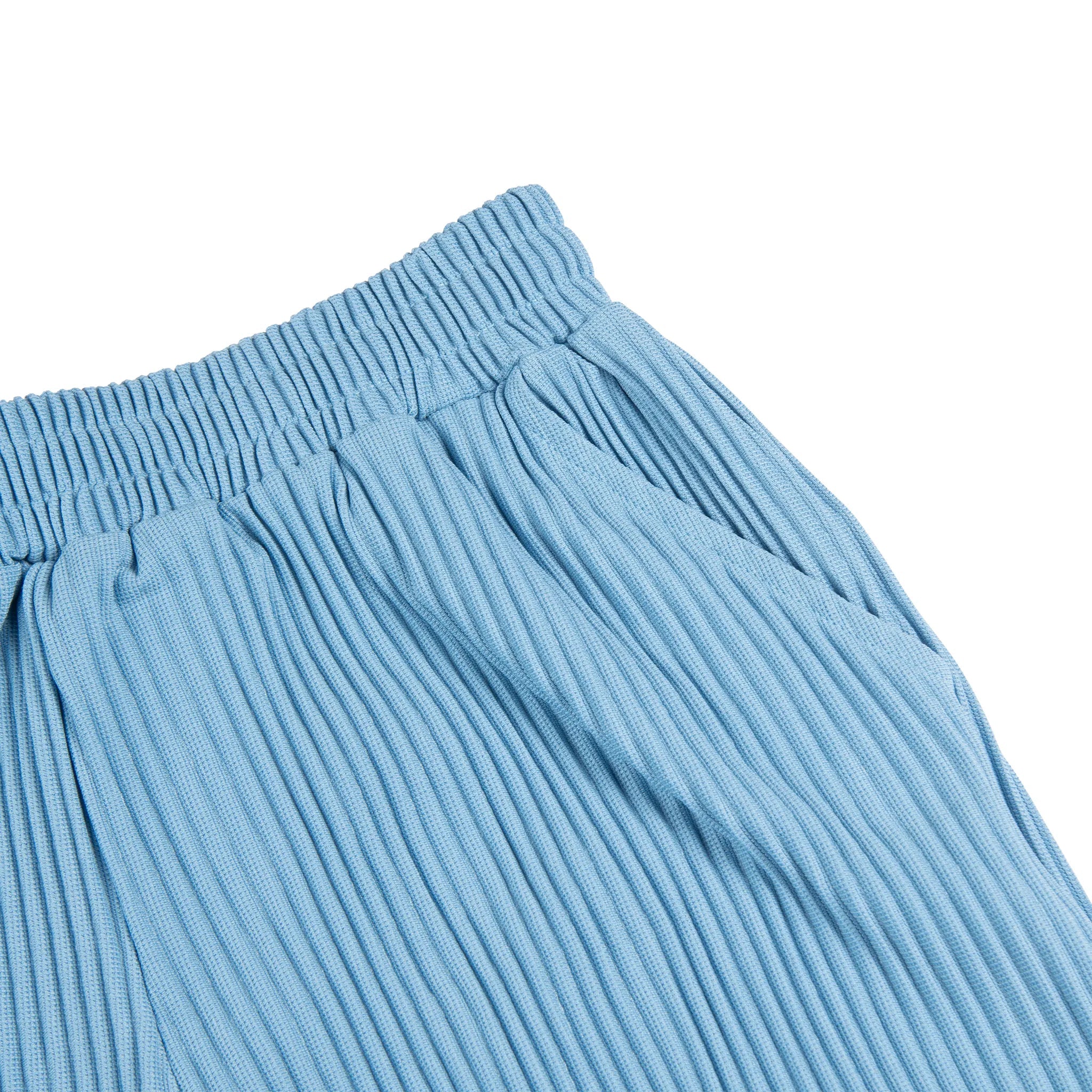 Waist view of Belier Pleated Light Blue Resort Shirt & Shorts BM-073 | BM-075 