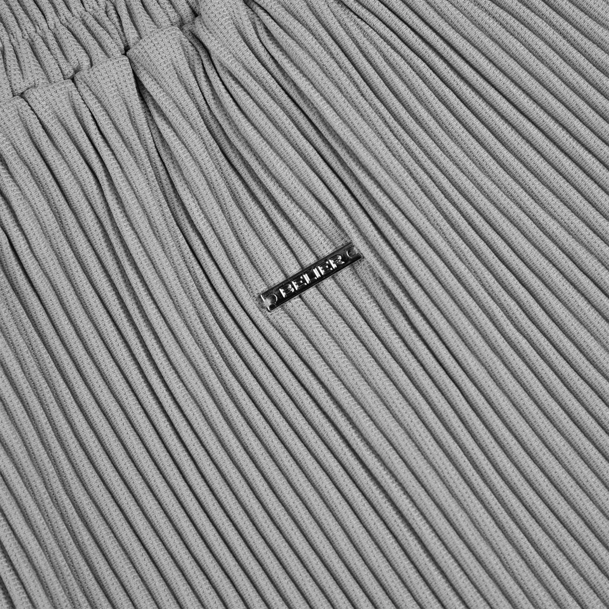 Detail view of Belier Pleated Light Grey Shorts BM-075