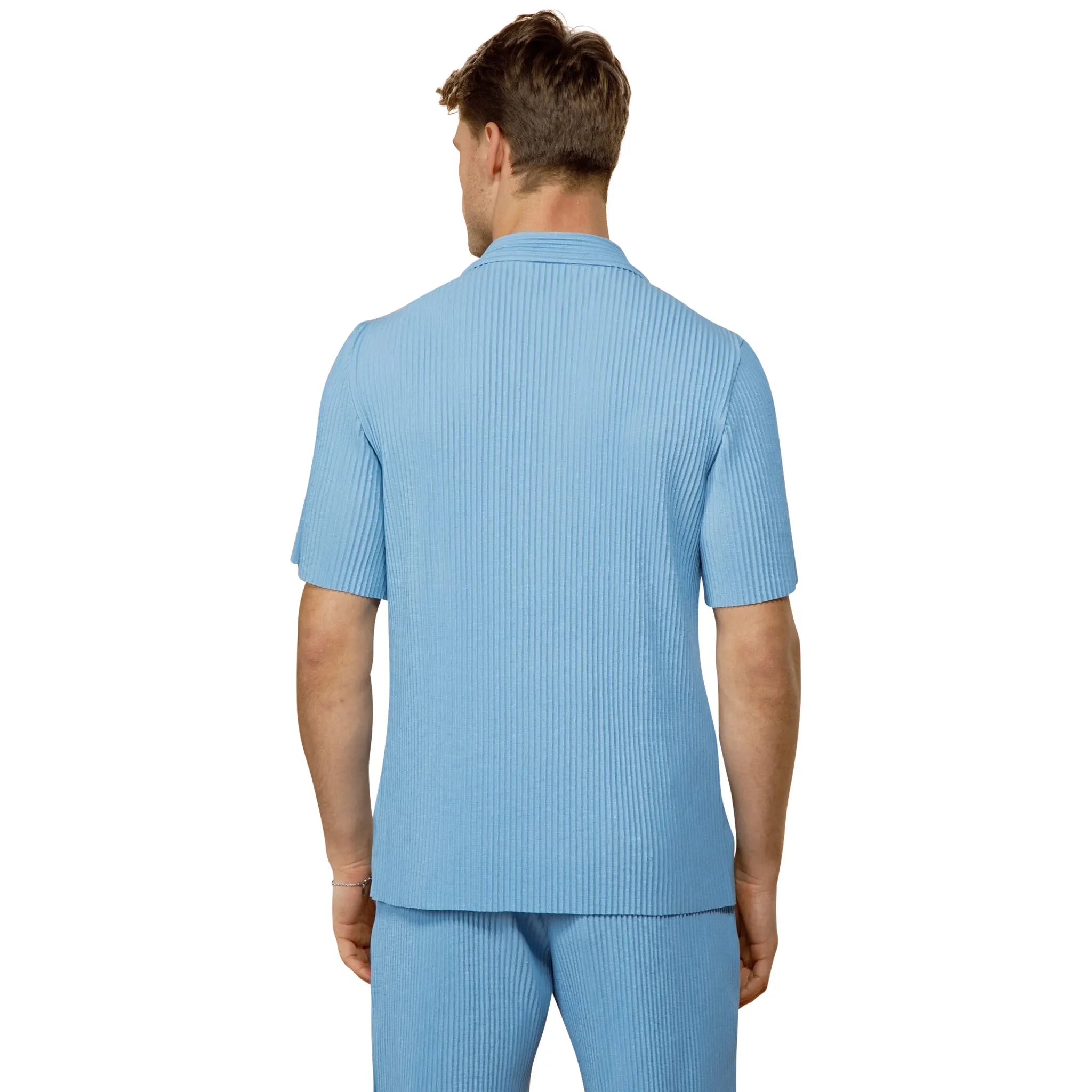 Back Detail view of Belier Pleated Short Sleeve Light Blue Resort Shirt BM-073