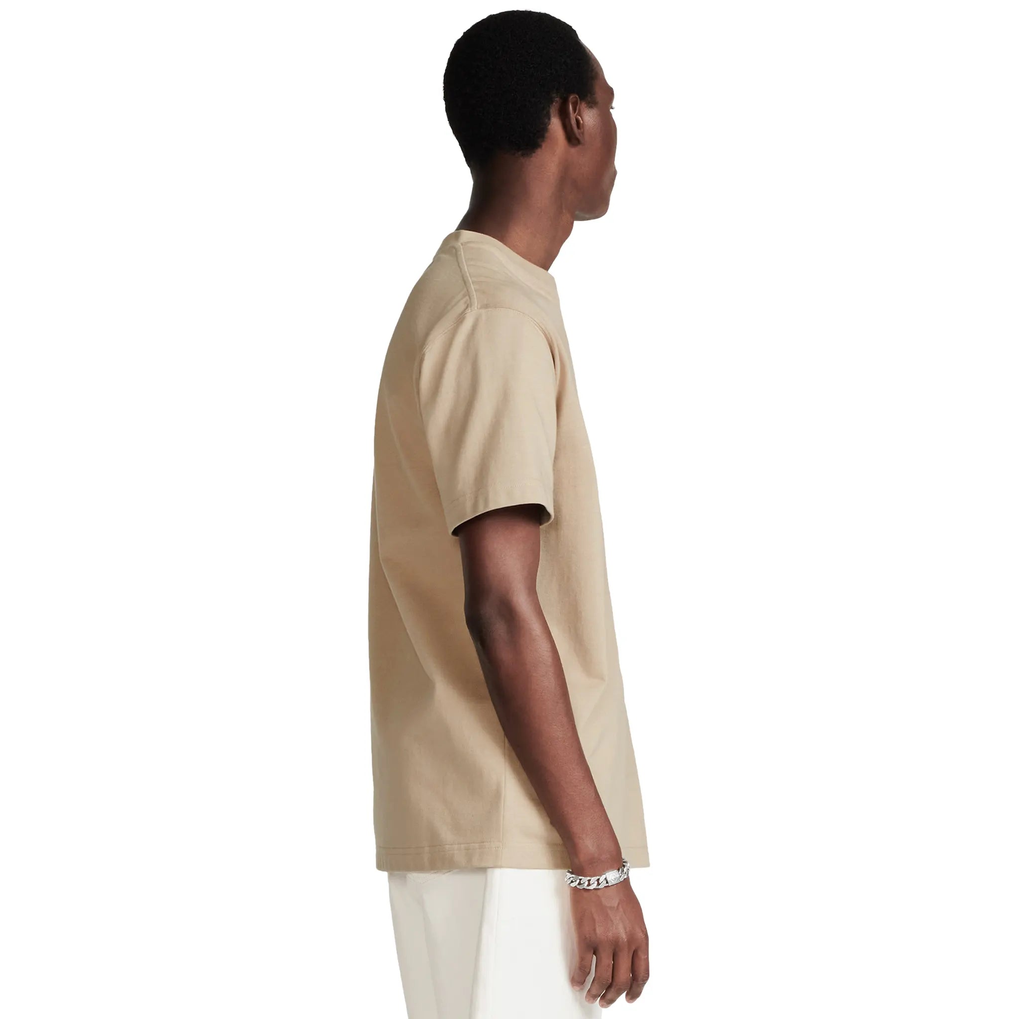 Model side view of Dior CD Icon Relaxed Fit Cotton Beige T Shirt 943J605F0554_C182