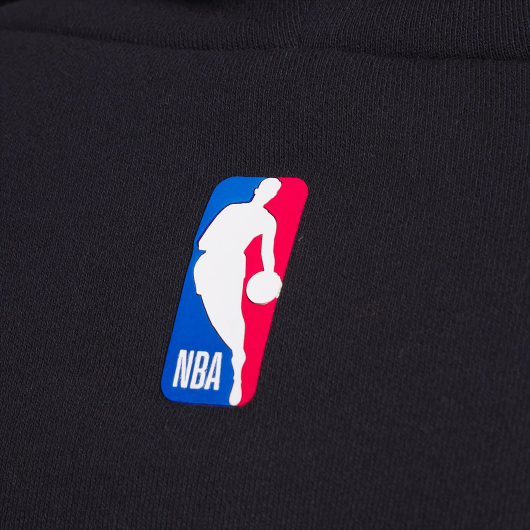 Patch view of Fear Of God Essentials x NBA Black Hoodie 192AL246401F