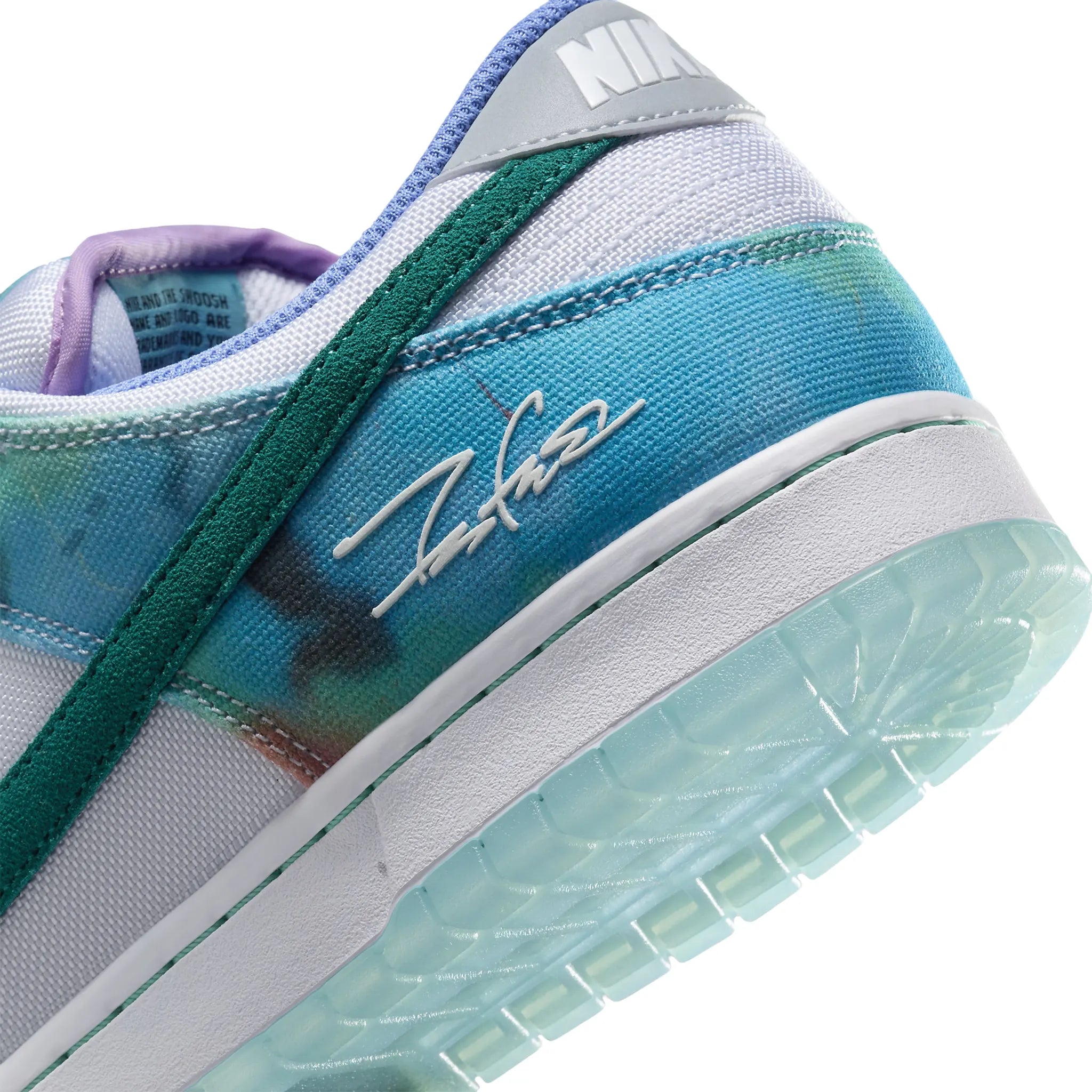 Detail view of Futura Laboratories x Nike SB Dunk Low Bleached Aqua HF6061-400