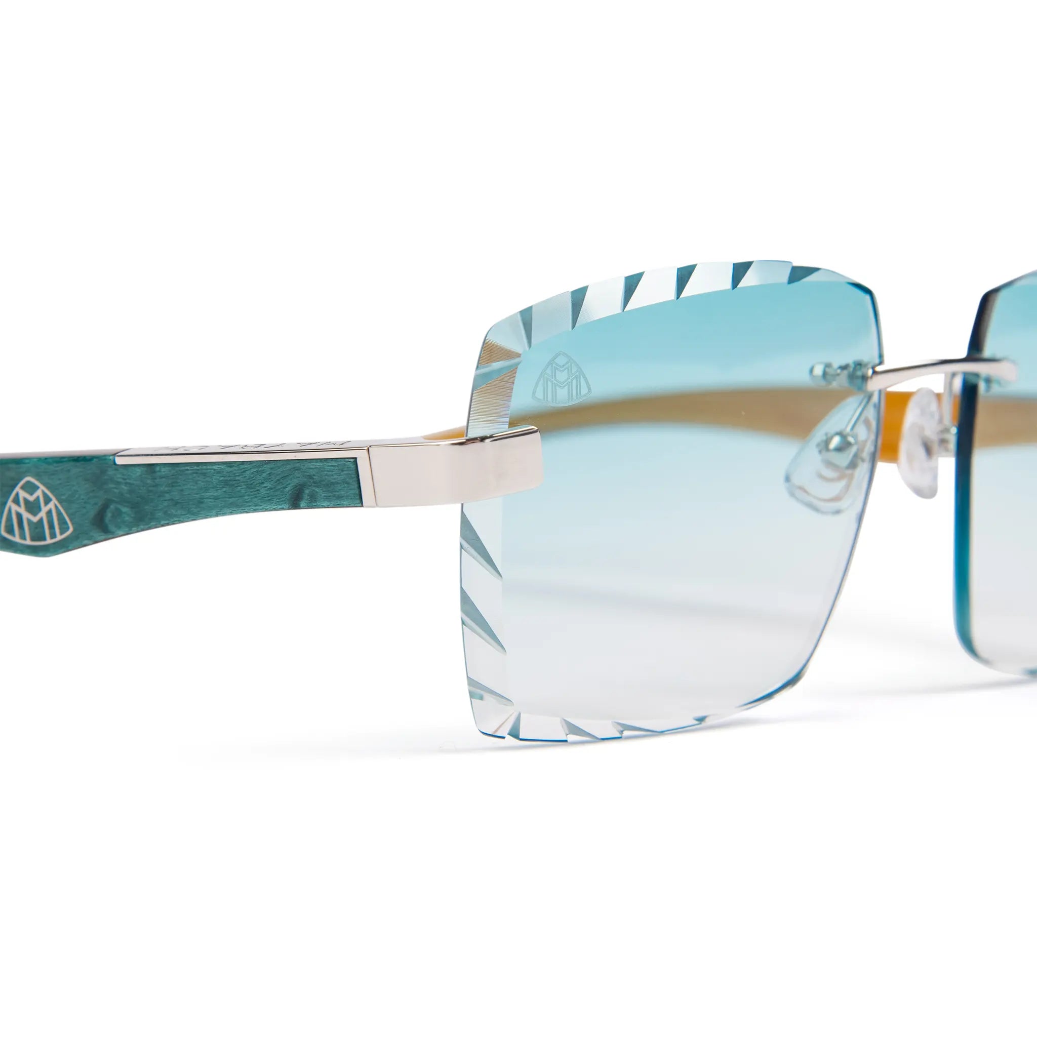 Lens view of Maybach Eyewear The Artist III P-WCW-ZZ5 Custom Tiffany Blue Diamond Cut Sunglasses P-WCW-ZZ5