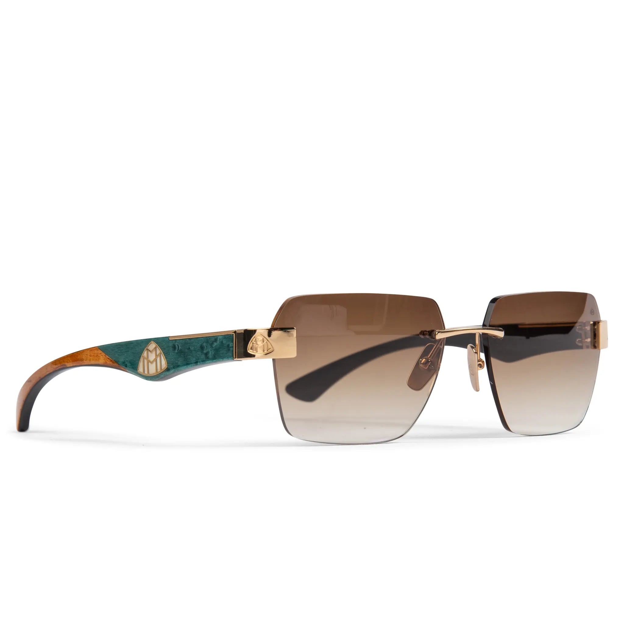 Front view of Maybach Eyewear The Magic I MG-WDE-M09 Gold Brown Sunglasses 