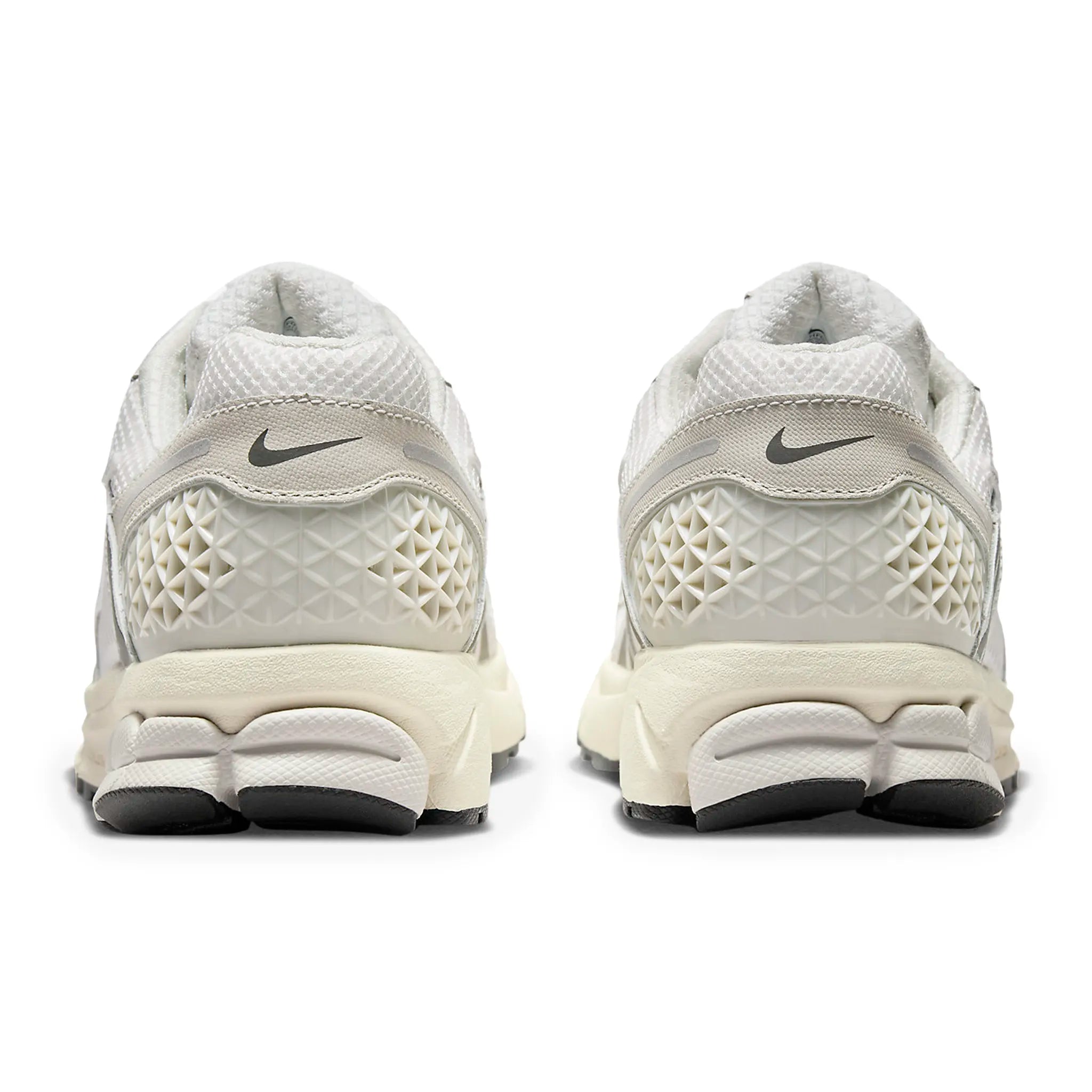 Back view of Nike Air Zoom Vomero 5 Platinum Tint HF0731-007