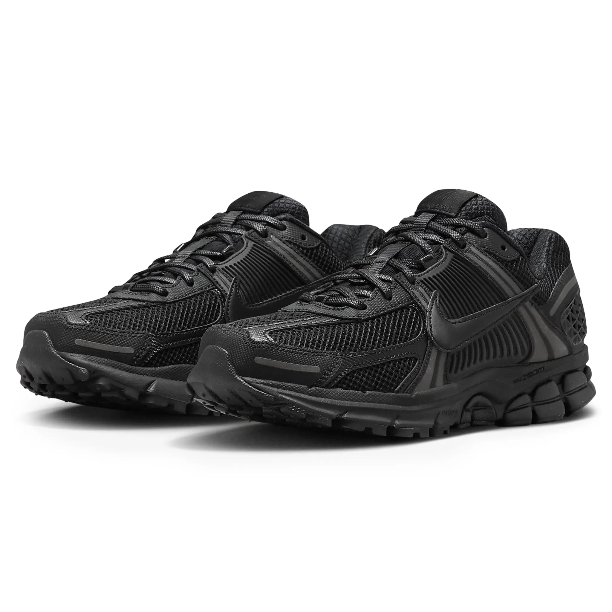 Front side view of Nike Air Zoom Vomero 5 Triple Black BV1358-003