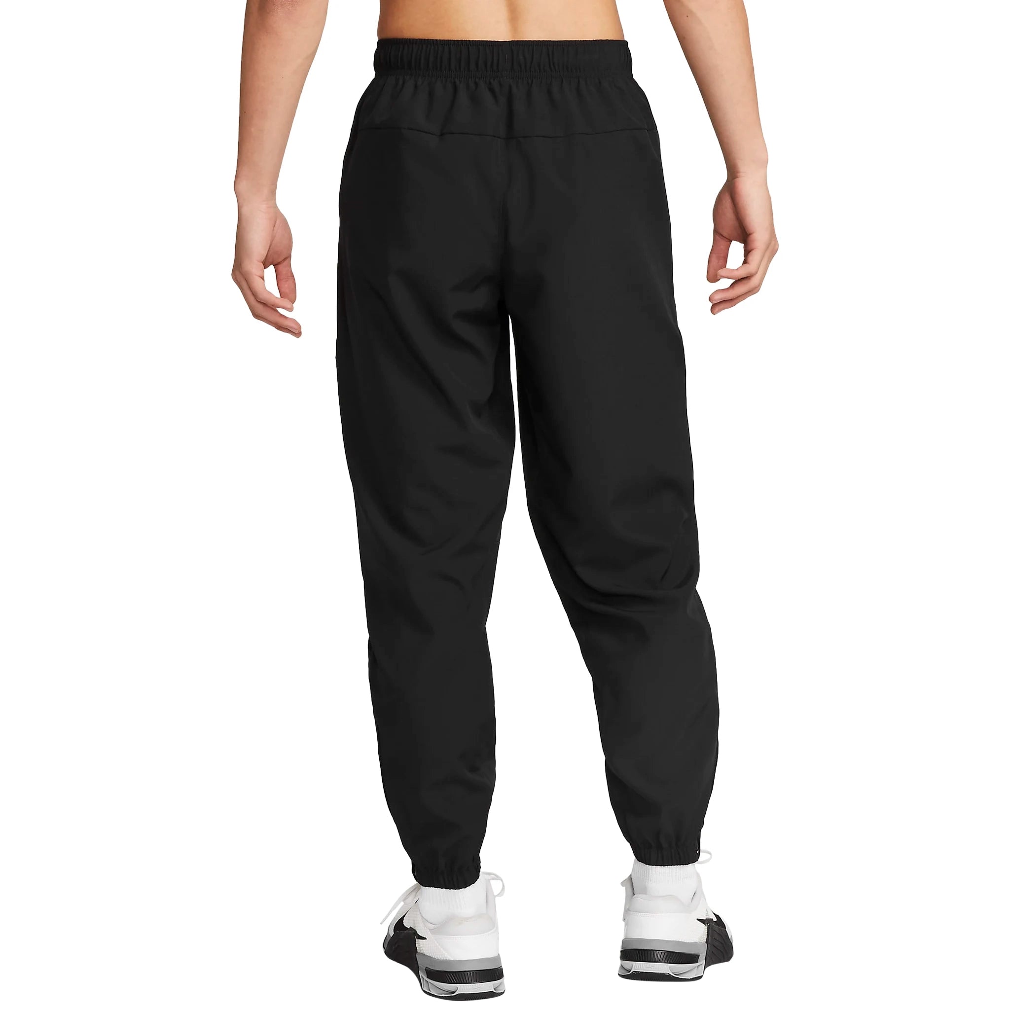 nike challenger black pants model back