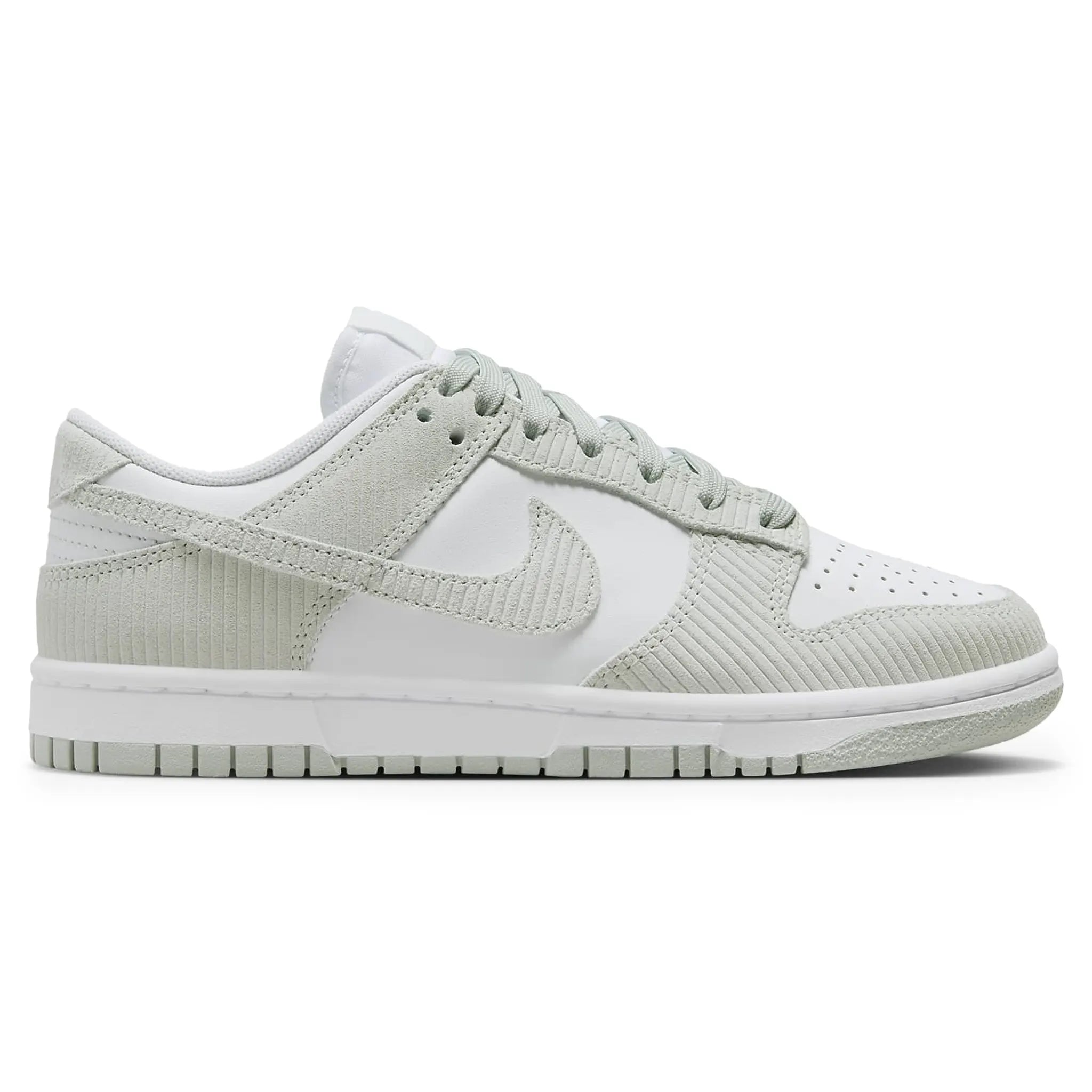 Side view of Nike Dunk Low Light Silver Corduroy (W) FN7658-100