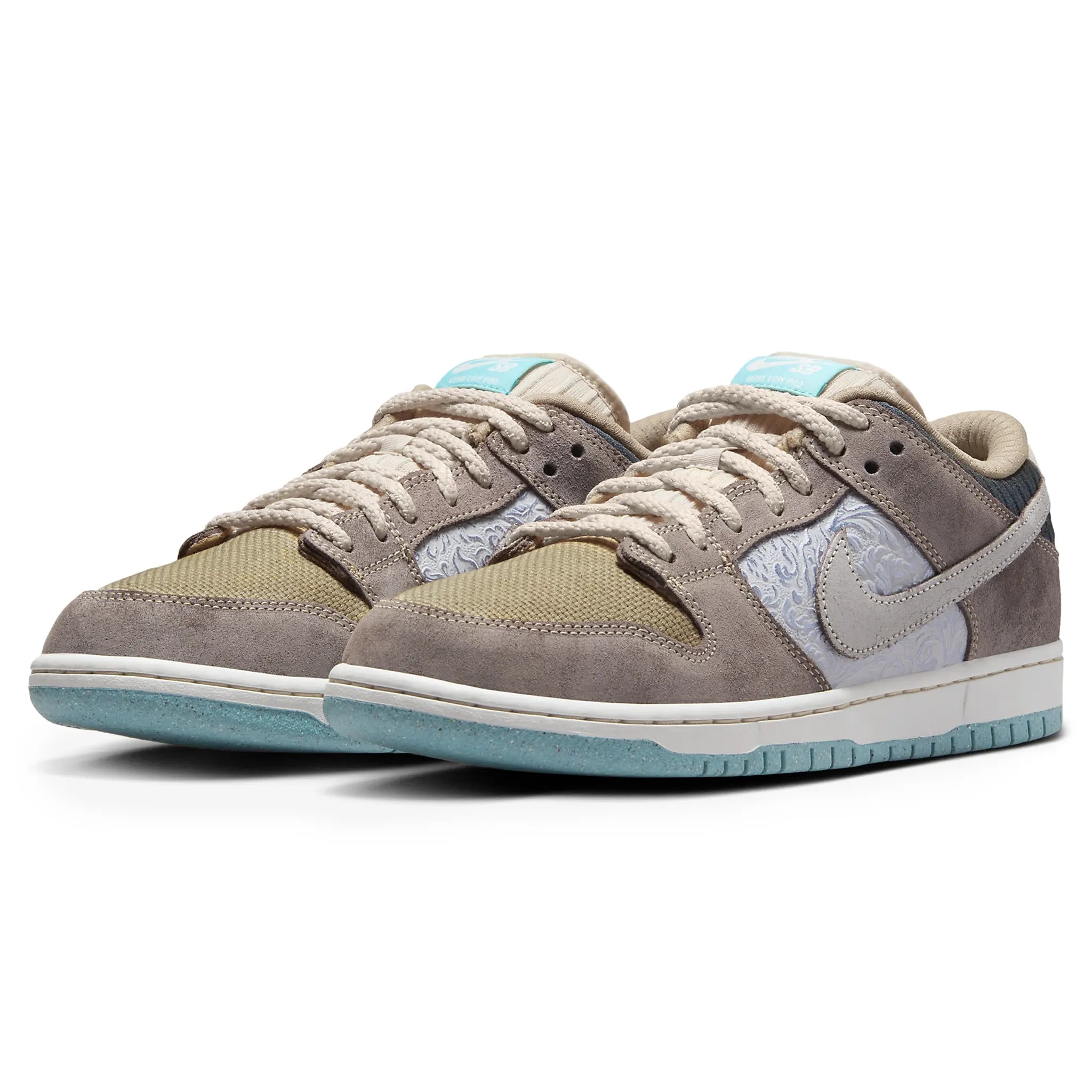 Pair view of Nike SB Dunk Low Big Money Savings FZ3129-200