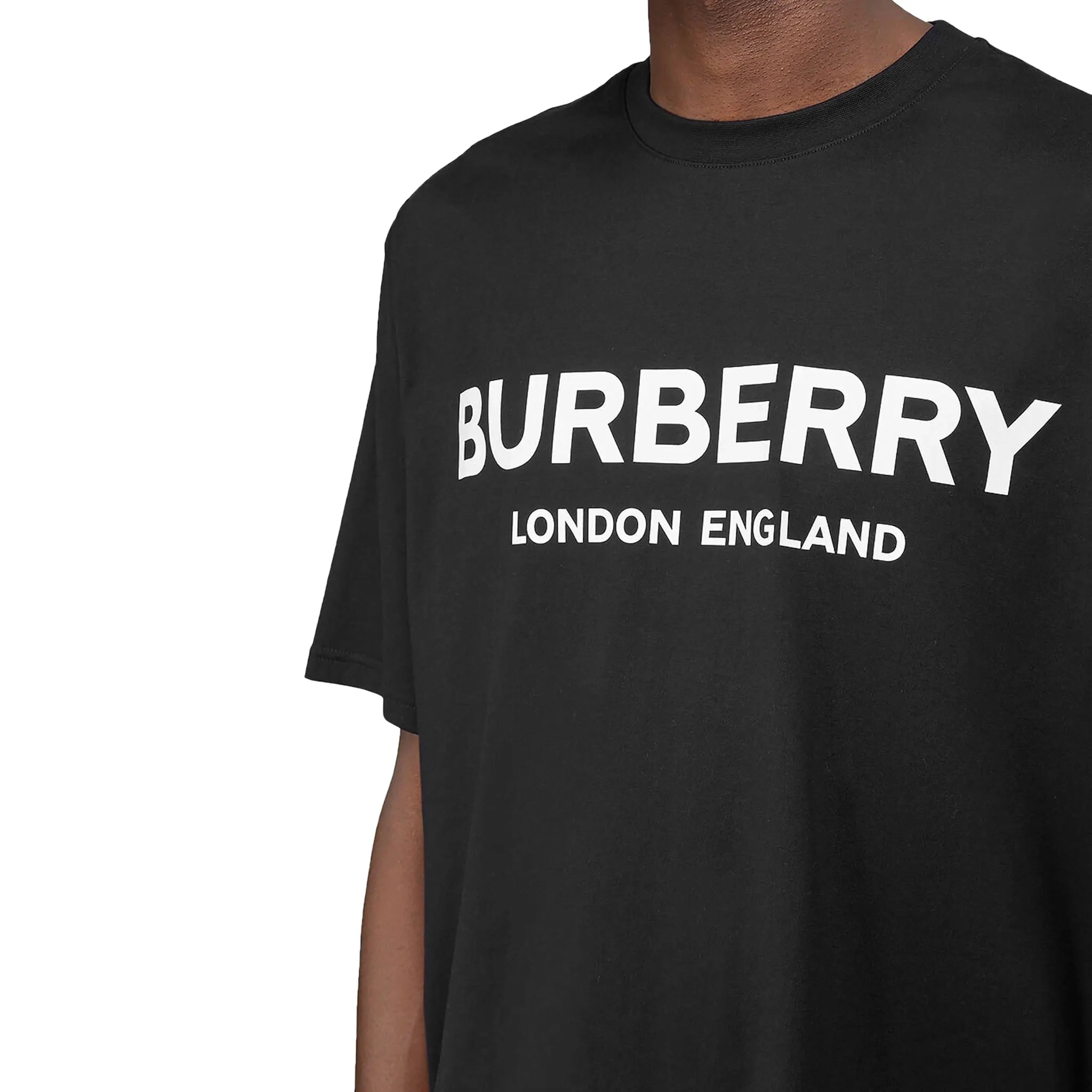 Model detail view of Preloved - Burberry Letchford Logo Black T Shirt 8026016