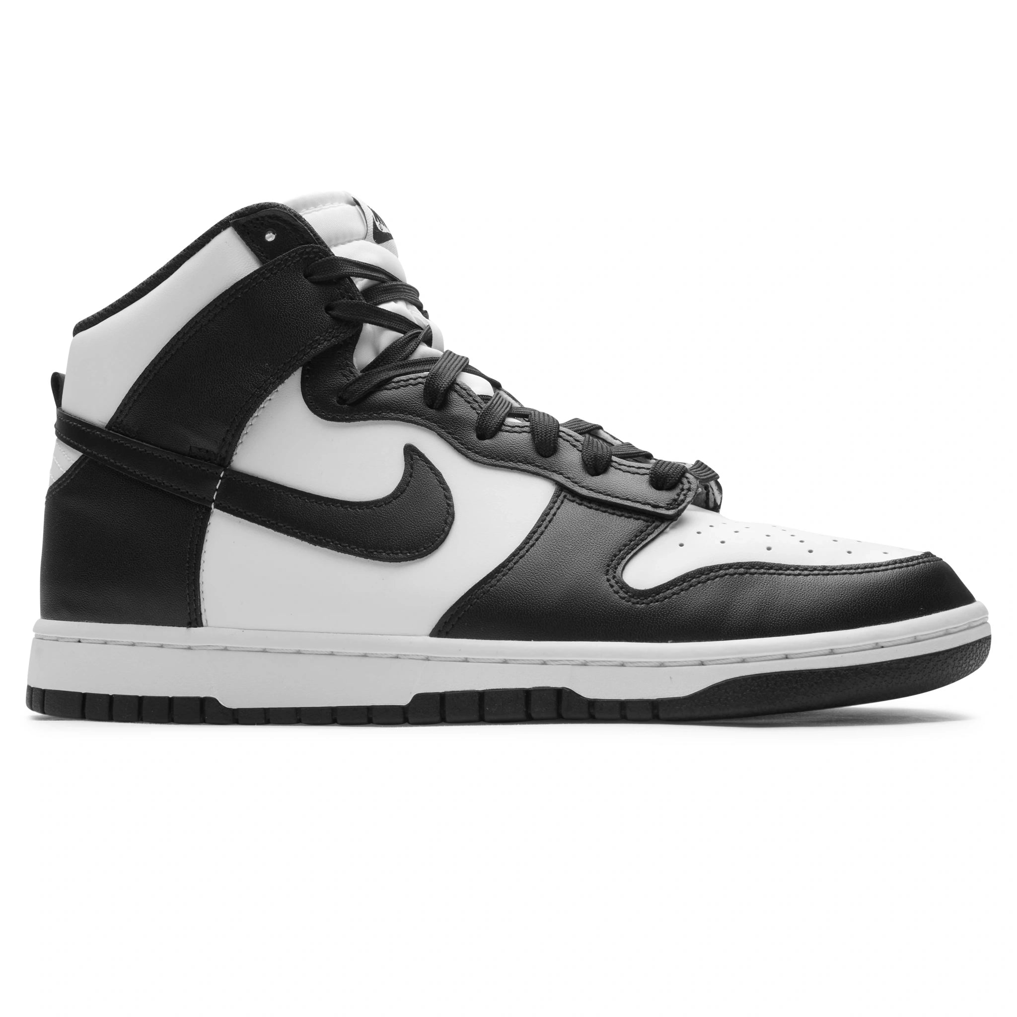 Front side view of Preloved - Nike Dunk High Panda Black White (2021) DD1399-105