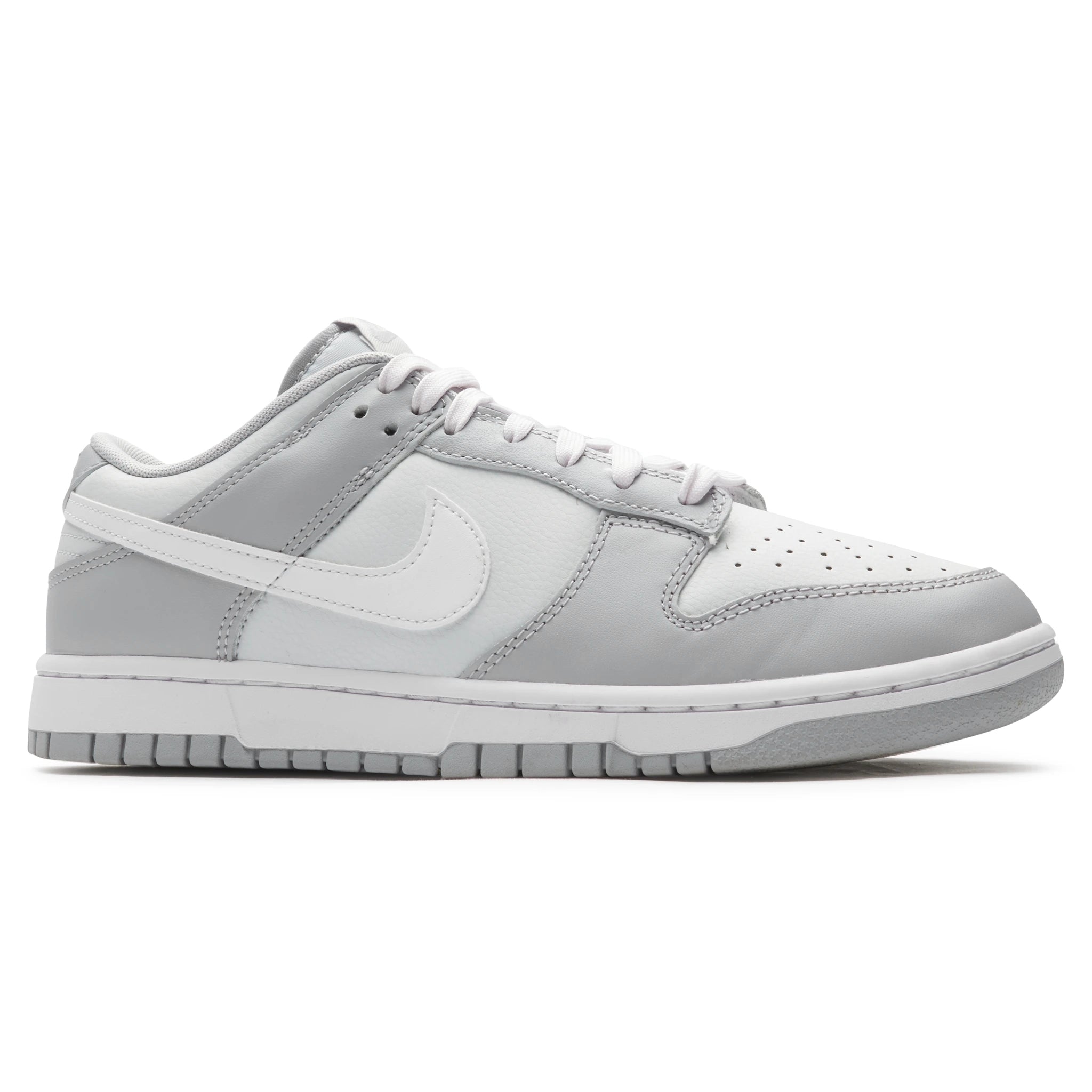 Front side view of Preloved - Nike Dunk Low Two Tone Grey DJ6188-001