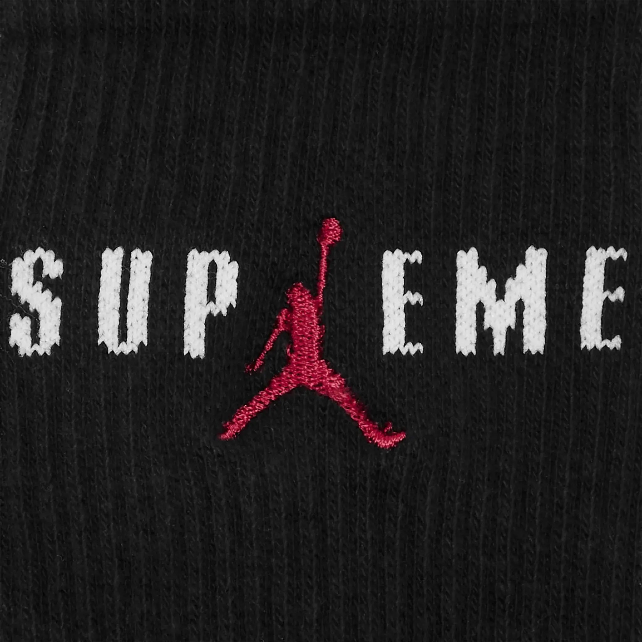 Detail view of Supreme x Jordan Black Crew Socks (2 Pack) HF1398-010 | FW24A3 BLACK