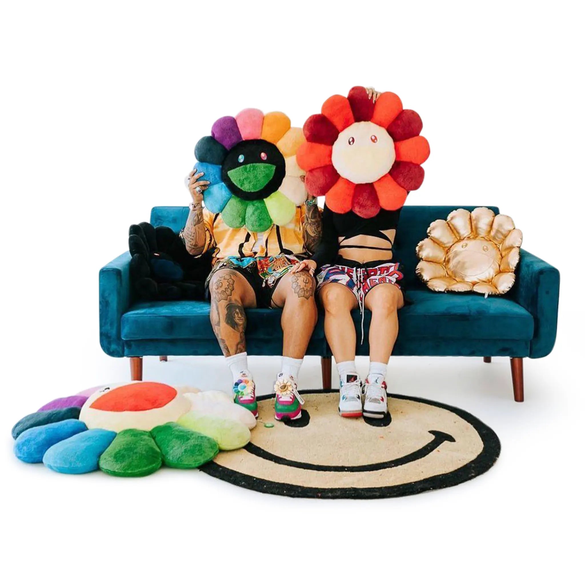 Model view of Takashi Murakami Kaikai Kiki Flower Plush Rainbow Black